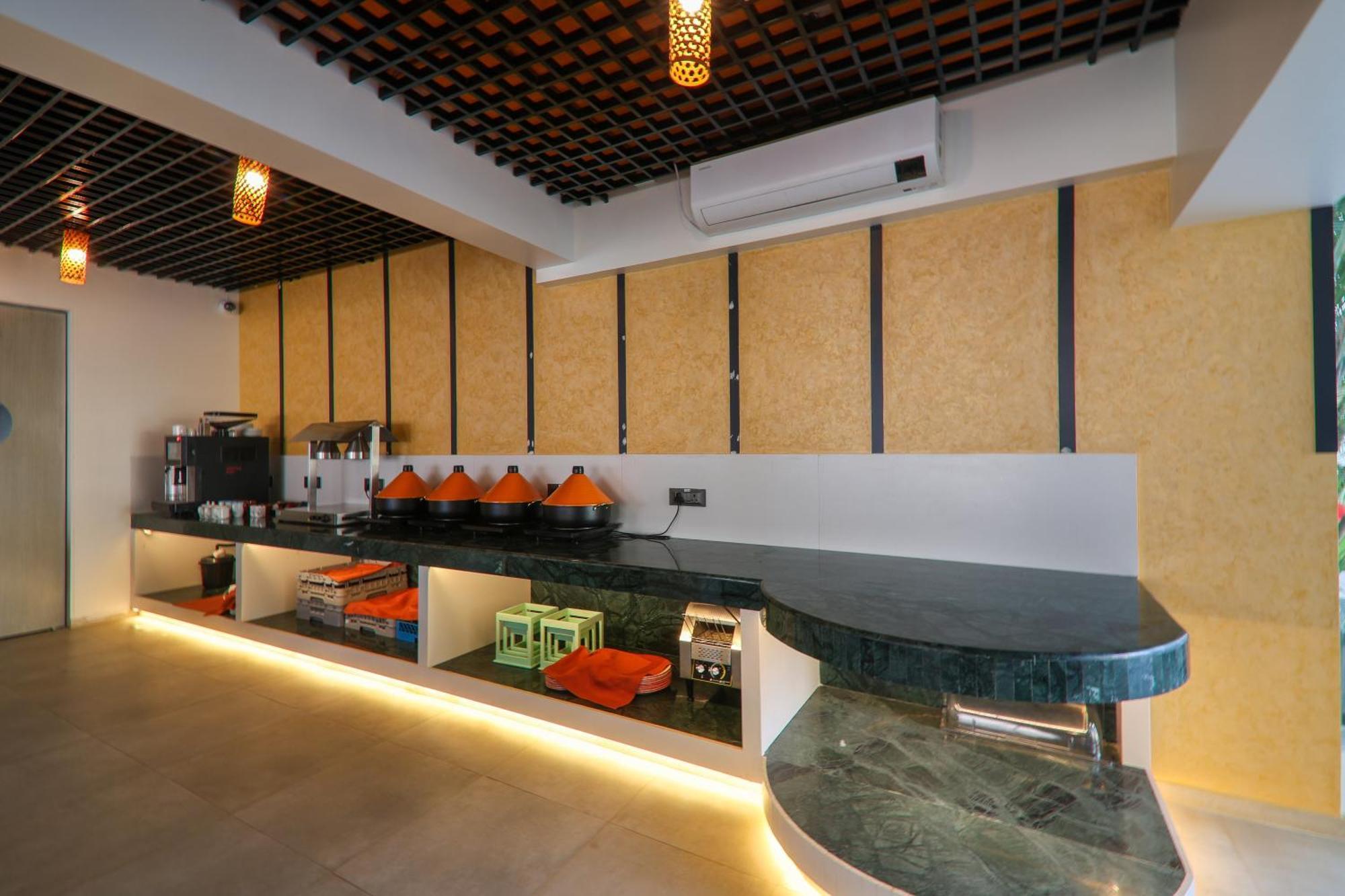 The Orchid Passaros Benaulim Goa Exterior foto